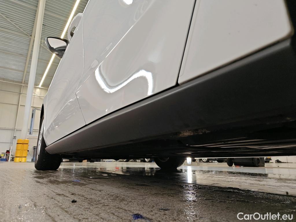 Ford  Focus Ford  1.0 EcoBo 100pk Trend Edition Bus Wagon 5d #23