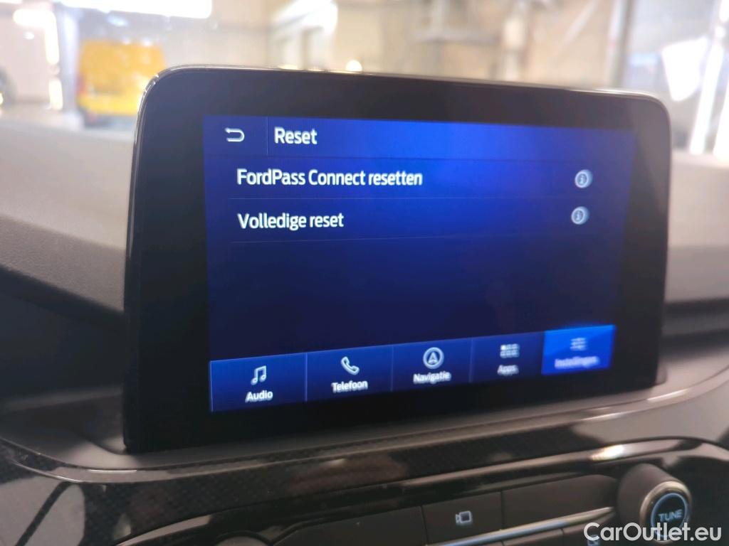 Ford  Kuga Ford  ST-Line X 2.5 PHEV e-CVT automaat 5d #32