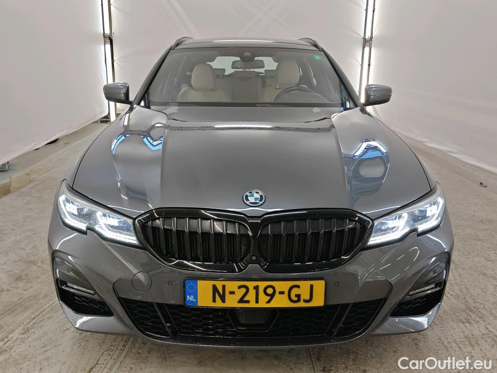 Bmw  Serie 3 BMW 3 Serie Touring 320e Business Edition Plus 5d + M-Sport + Shadowline #8
