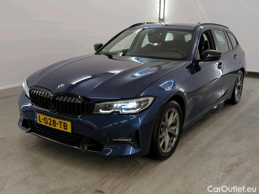 Bmw  Serie 3 BMW 3 Serie Touring 320iA Sport Line #1