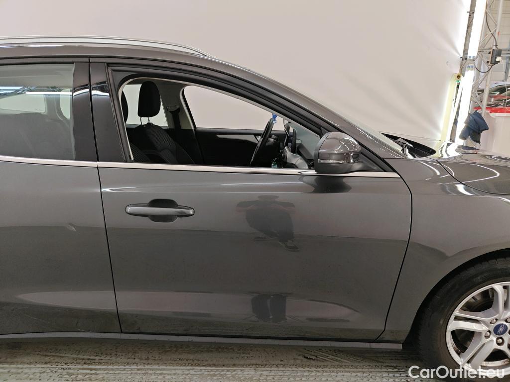 Ford  Focus Ford  1.0 EcoBo 100pk Trend Edition Bus Wagon 5d #14