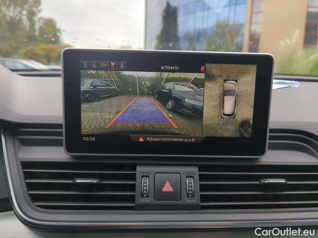 Audi  Q5 Audi  55 TFSI e quattro S tronic Competition 5d #43