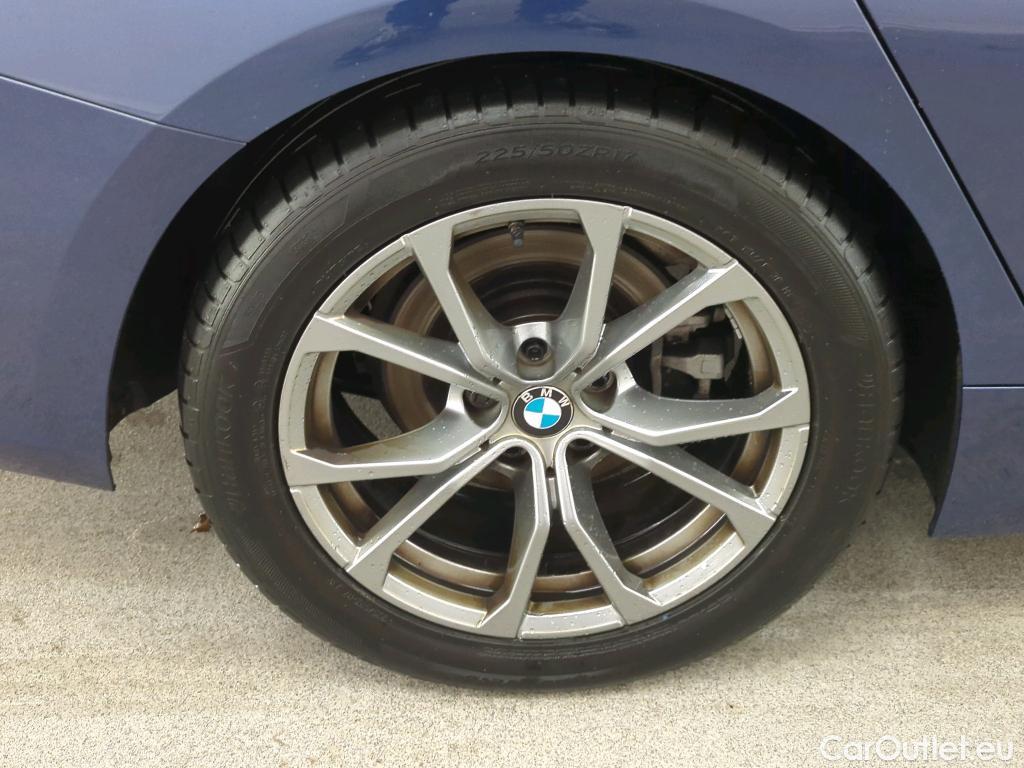 Bmw  Serie 3 BMW 3 Serie Touring 320iA Sport Line #19