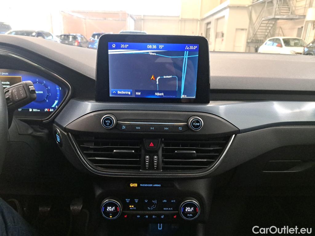 Ford  Focus Ford  1.0 EcoBo Hybr 155pk Active X Bus Wagon 5d #32