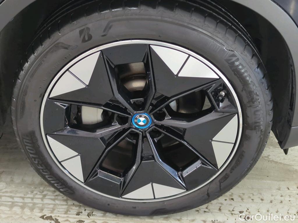 Bmw  iX3 BMW   High Executive 5d + Shadow Line #23