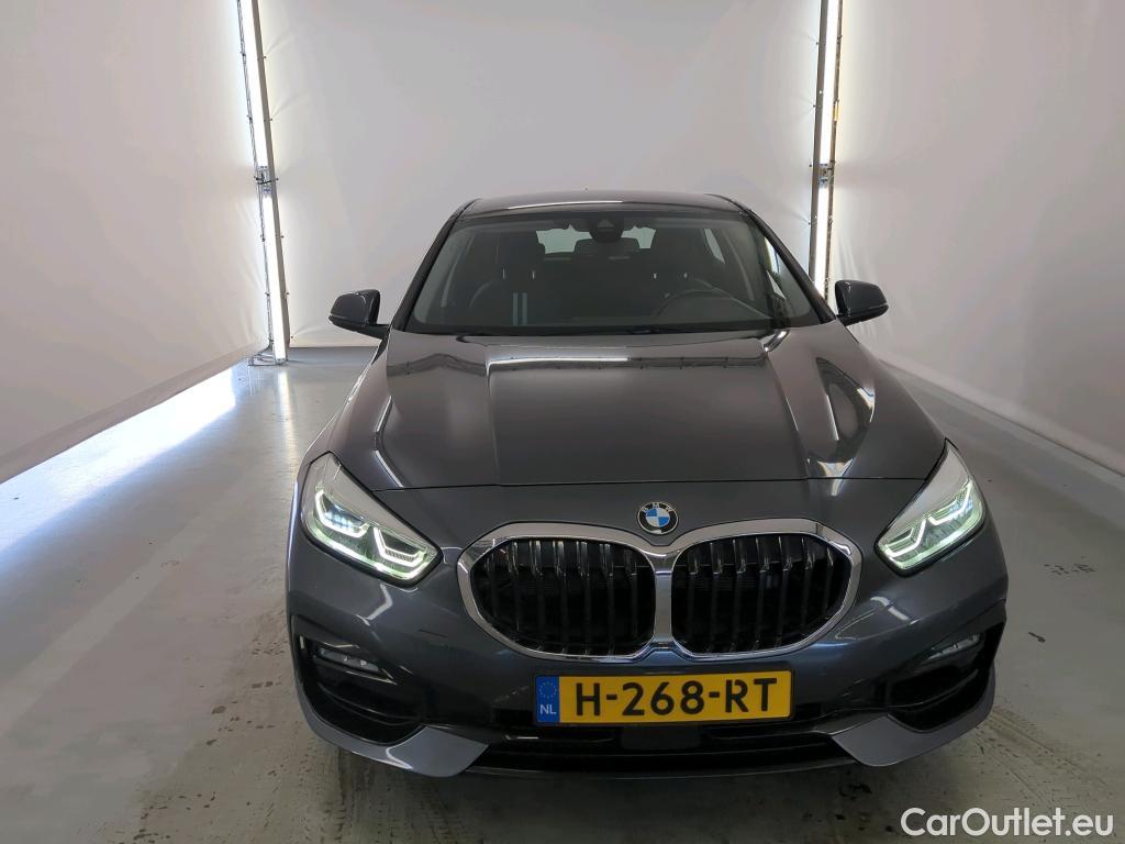 Bmw  Serie 1 BMW 1 18iA 5d Corporate Executive Sport #16