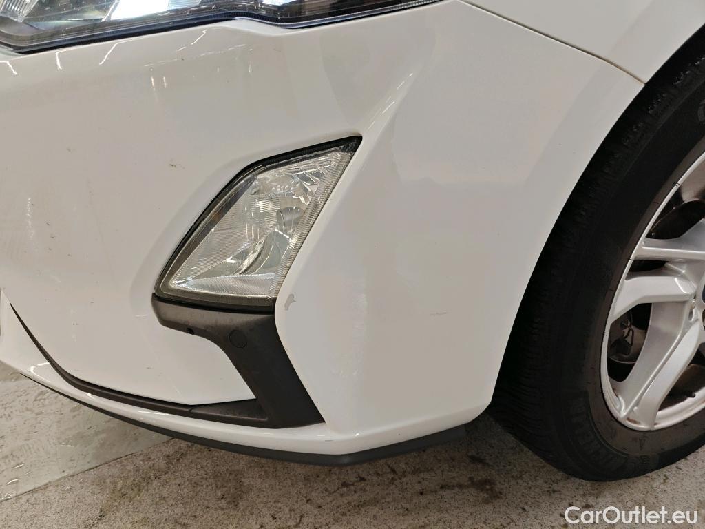 Ford  Focus Ford  1.0 EcoBo 100pk Trend Edition Bus Wagon 5d #33