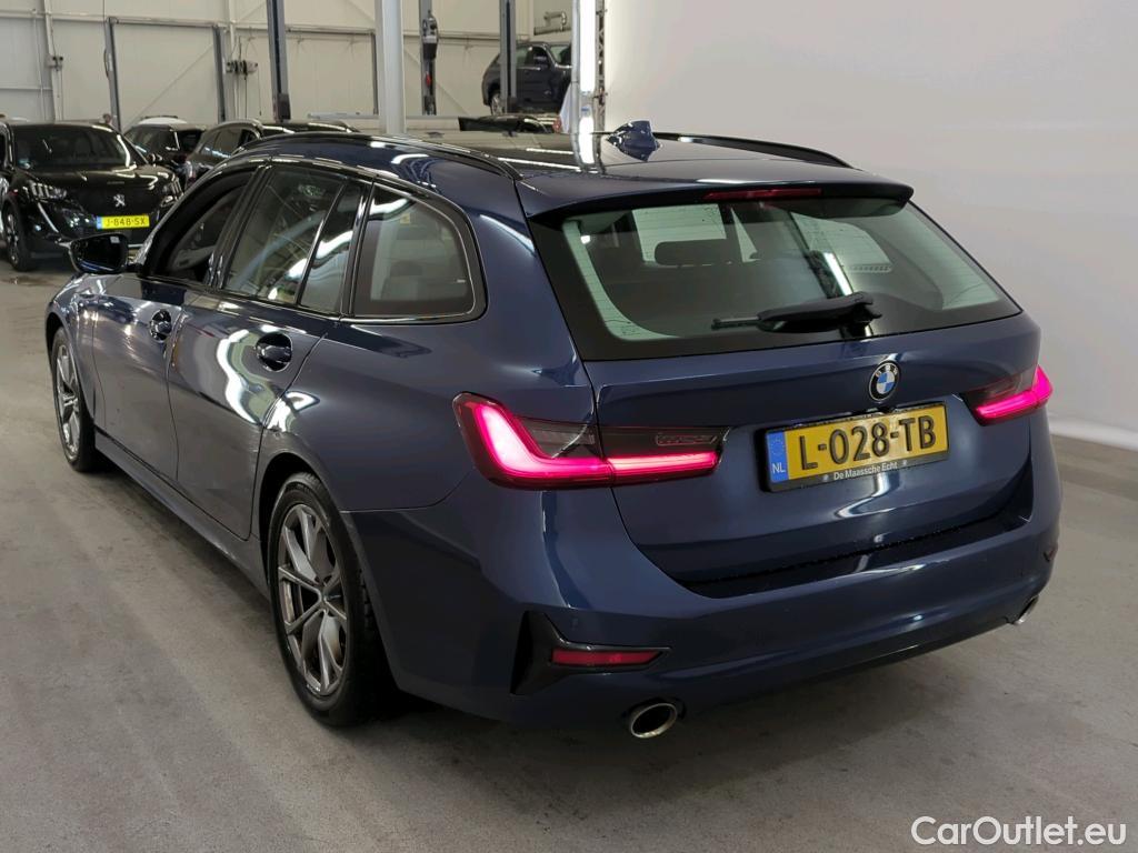 Bmw  Serie 3 BMW 3 Serie Touring 320iA Sport Line #9