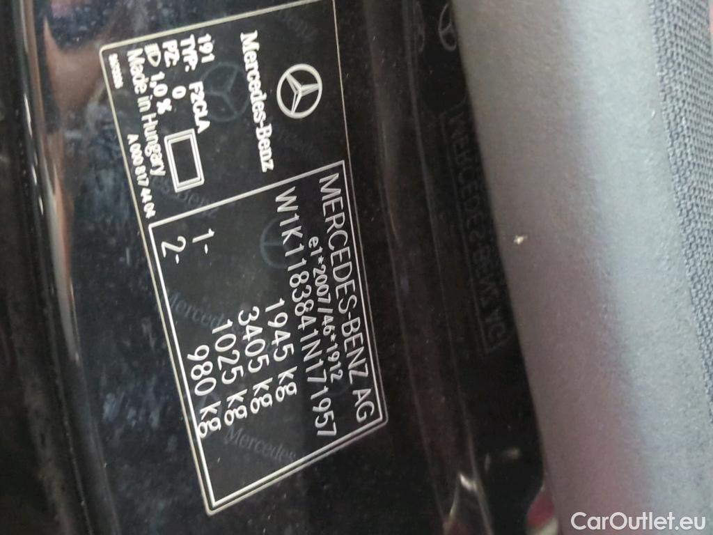 Mercedes  CLA-Klasse Mercedes-Benz CLA CLA 180 DCT Business Solution AMG 4d #6