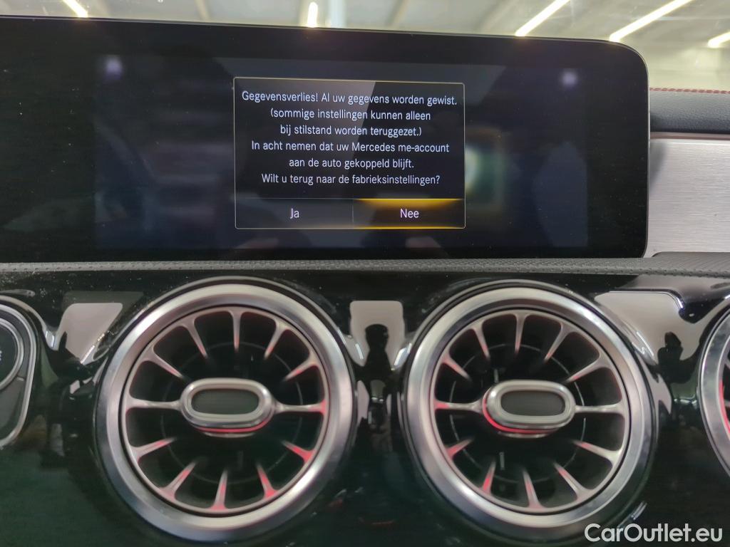 Mercedes  CLA-Klasse Mercedes-Benz CLA CLA 180 DCT Business Solution AMG 4d #33
