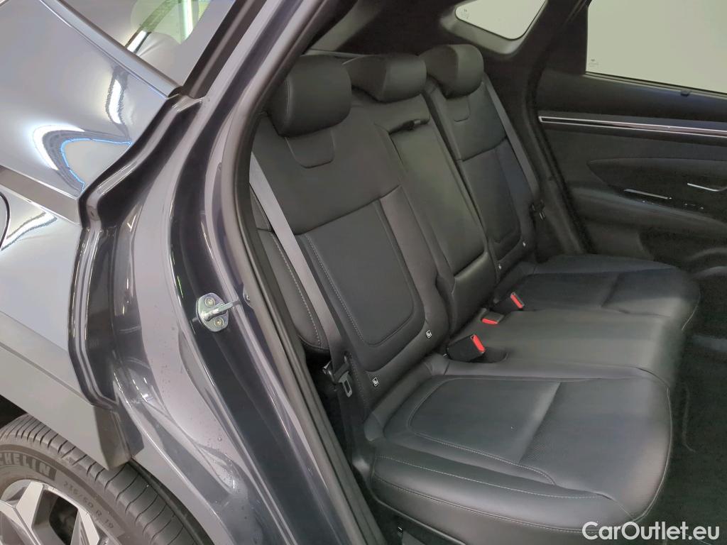 Hyundai  Tucson Hyundai  1.6 T-GDI PHEV Premium Sky 4WD Automaat 5d #24