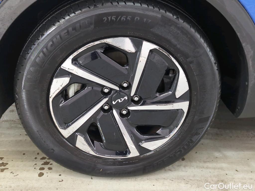 KIA  Sportage Kia  1.6 T-GDi Hybrid DynamicLine AT6 5d #13