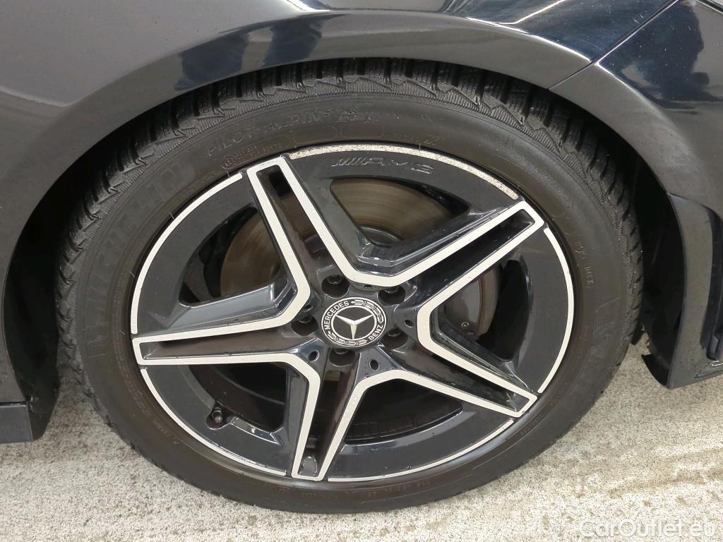 Mercedes  CLA-Klasse Mercedes-Benz CLA CLA 180 DCT Business Solution AMG 4d #13