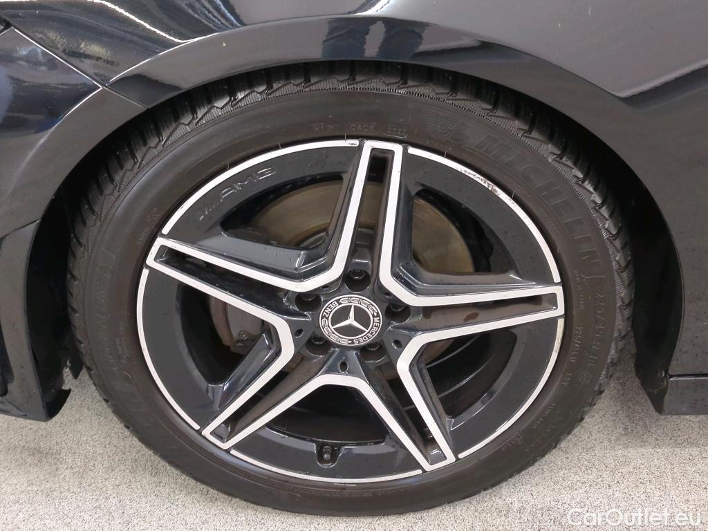 Mercedes  CLA-Klasse Mercedes-Benz CLA CLA 180 DCT Business Solution AMG 4d #30