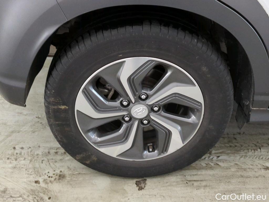 Hyundai  Konna Hyundai KONA 1.6 GDI HEV Fashion 5d #26