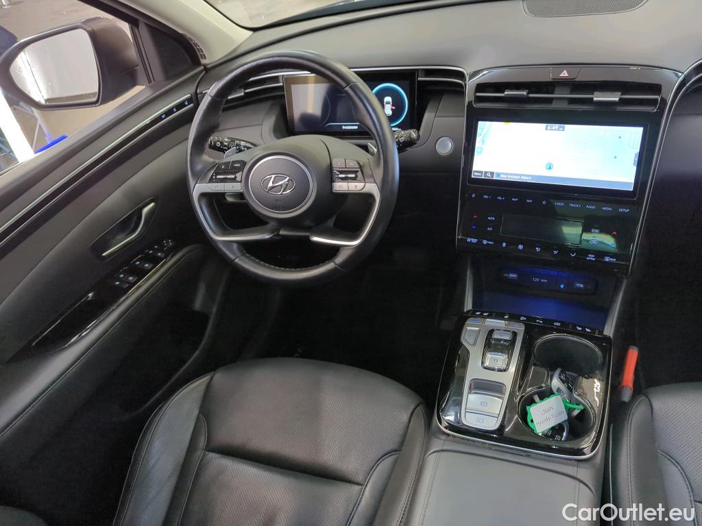 Hyundai  Tucson Hyundai  1.6 T-GDI PHEV Premium Sky 4WD Automaat 5d #25