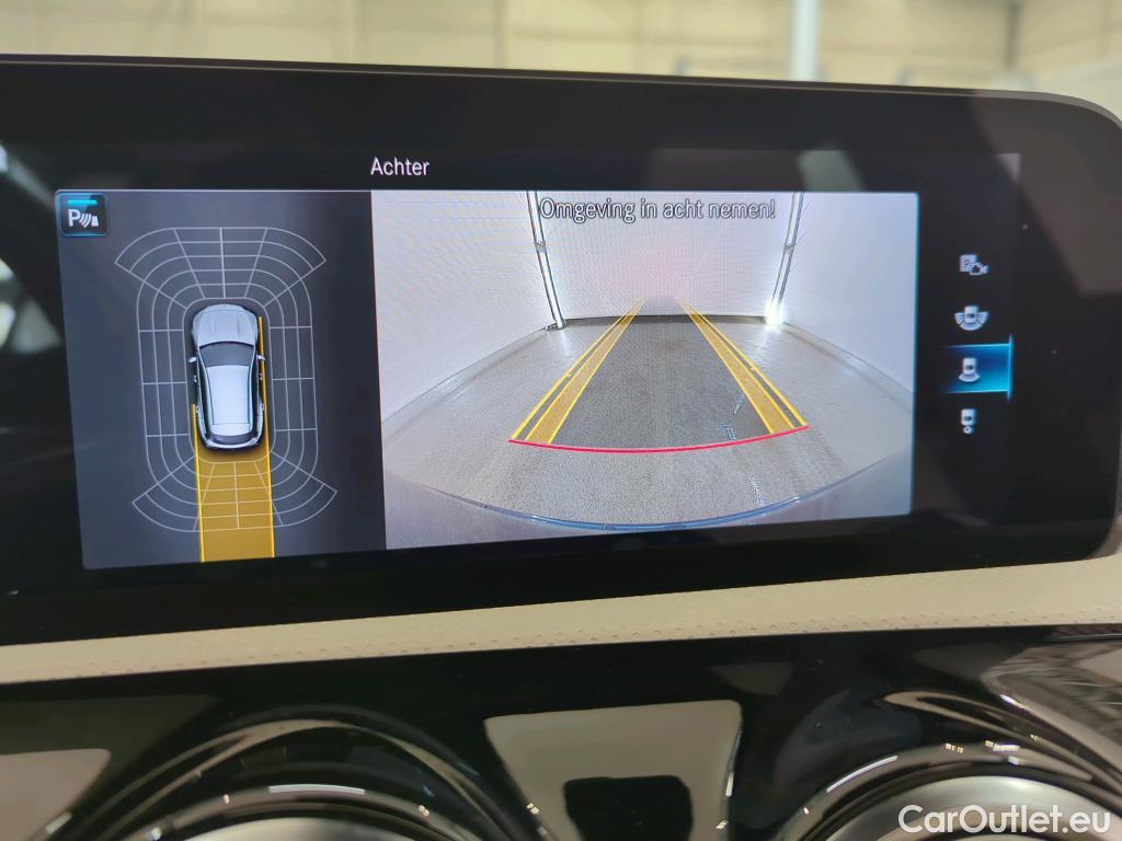 Mercedes  CLA-Klasse Mercedes-Benz CLA Shooting Brake CLA 180 DCT Bus. Solution Luxury 5d #14
