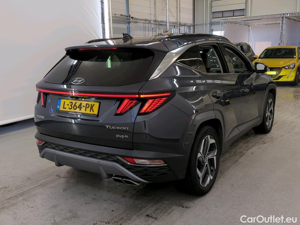 Hyundai  Tucson Hyundai  1.6 T-GDI PHEV Premium Sky 4WD Automaat 5d #2