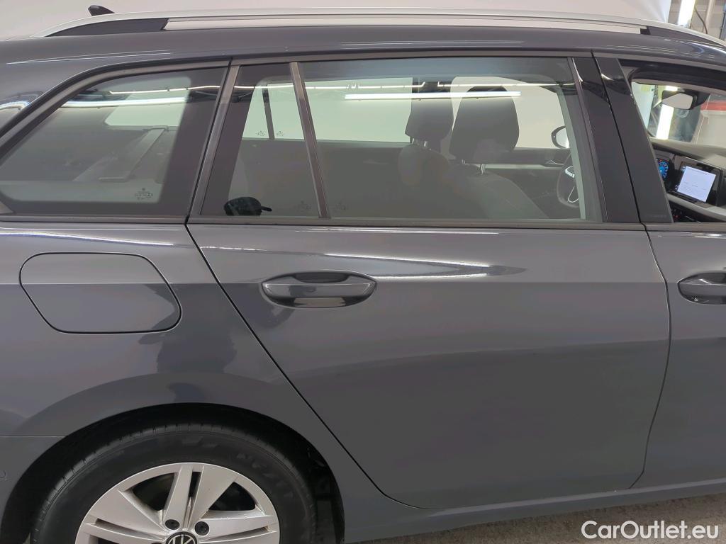 Volkswagen  Golf  Volkswagen Variant 2.0 TDI 85kW DSG Life Business 5d #17