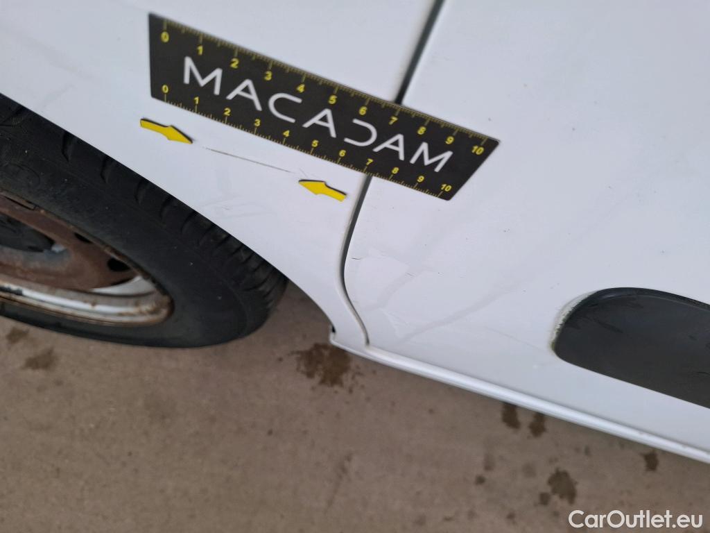 Citroen  Berlingo  Fourgon Club L1 (Court) 1.6 BlueHDi 100CV BVM5 E6 #27
