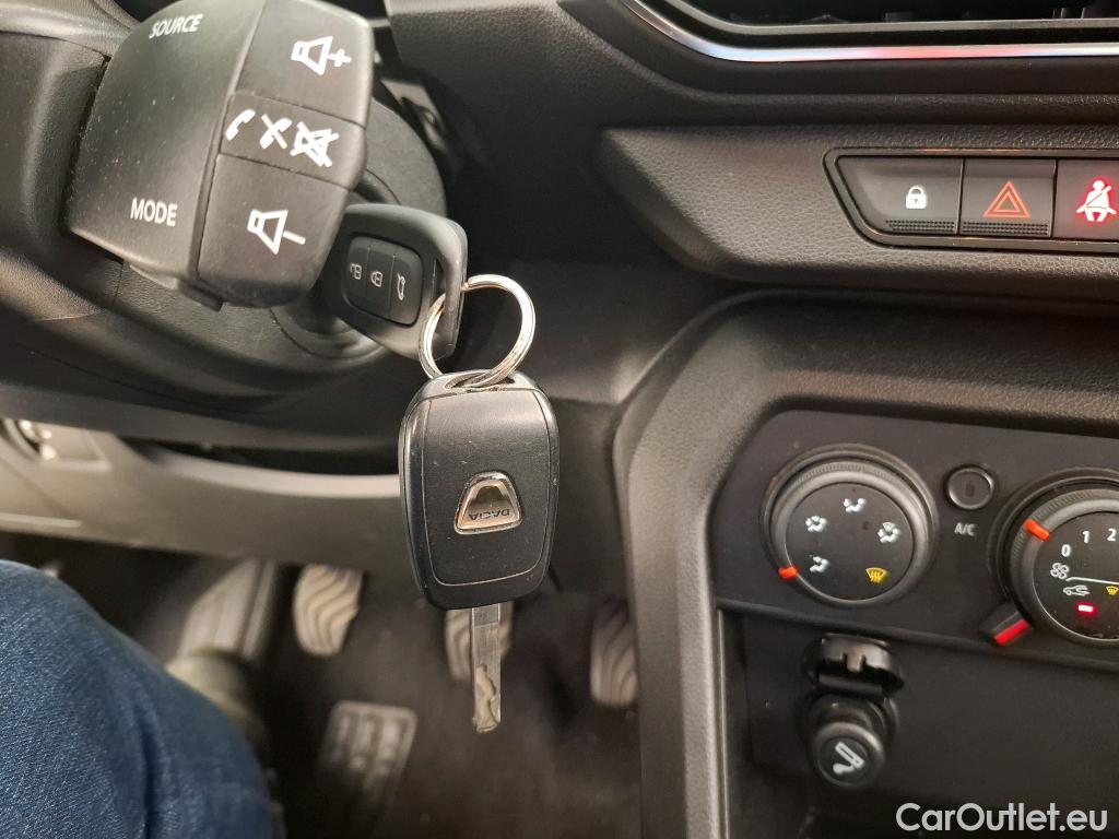 Dacia  Sandero  III Confort 1.0 TCe 90CV BVM5 E6d #12