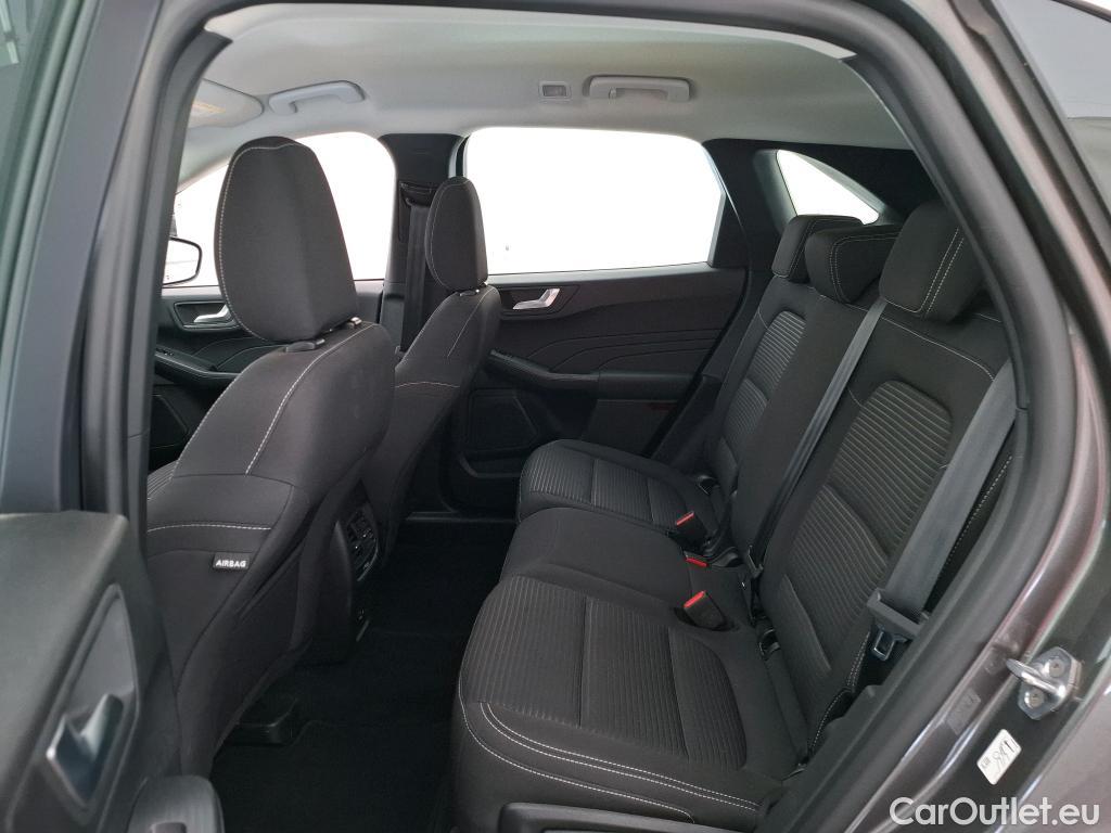 Ford  Kuga  Titanium Plug-In Hybrid 2.5 225CV BVA6 E6dT #9