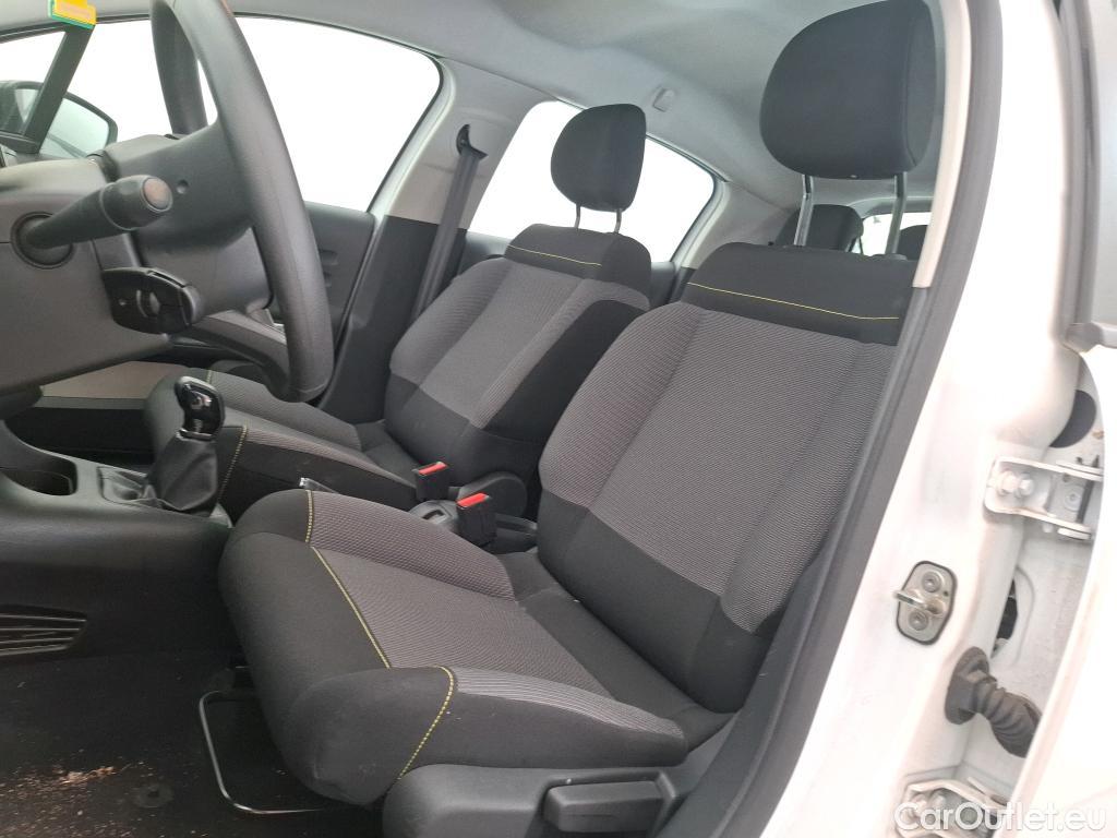 Citroen  C3  Feel Business 1.2 PureTech 80CV BVM5 E6d #8