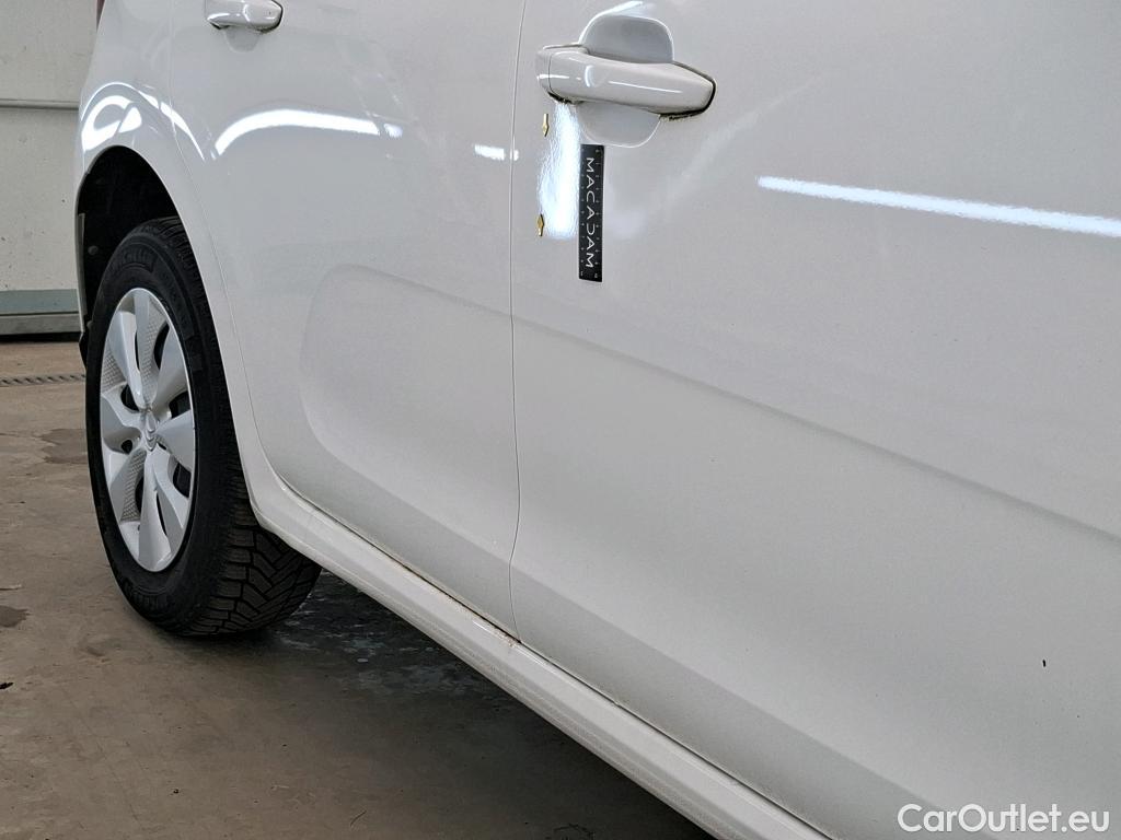 Citroen  C3  Feel Business 1.2 PureTech 80CV BVM5 E6d #11