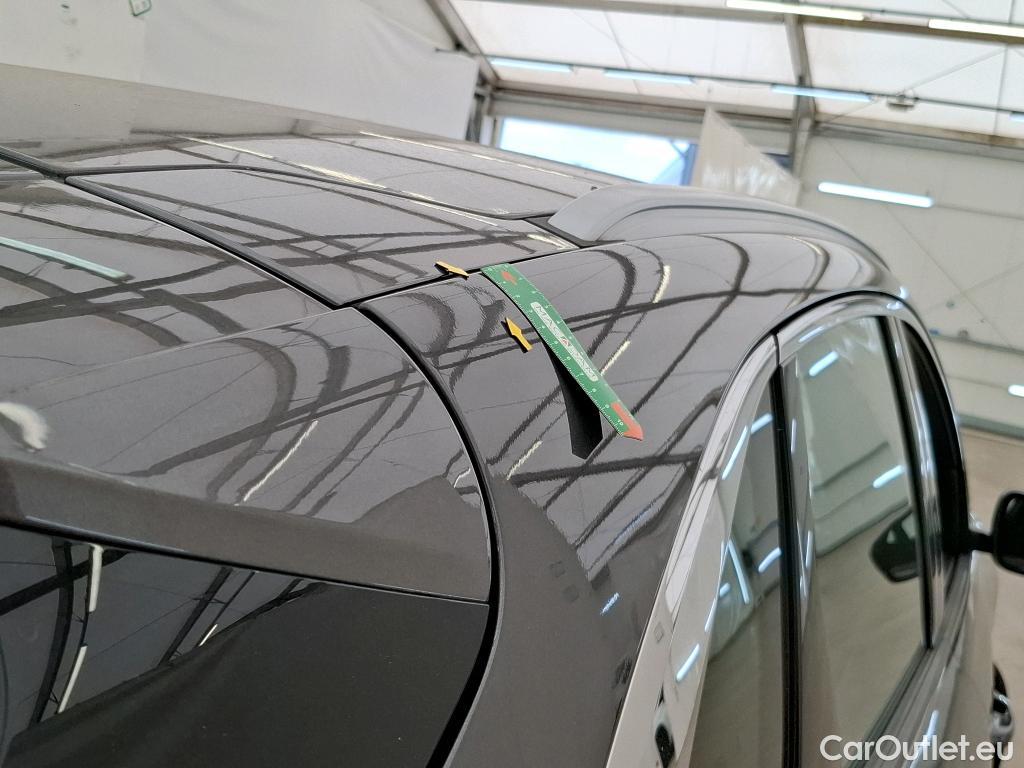 Ford  Kuga  Titanium Plug-In Hybrid 2.5 225CV BVA6 E6dT #8