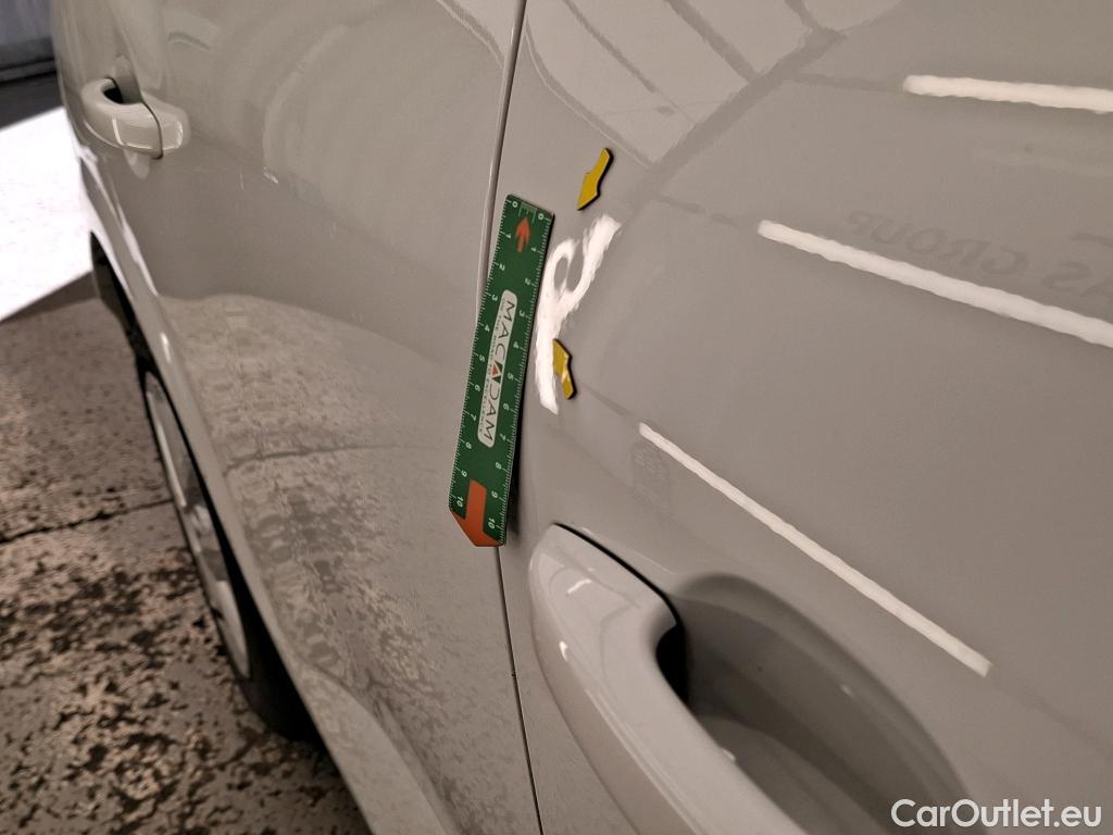 Dacia  Sandero  III Confort 1.0 TCe 90CV BVM5 E6d #1