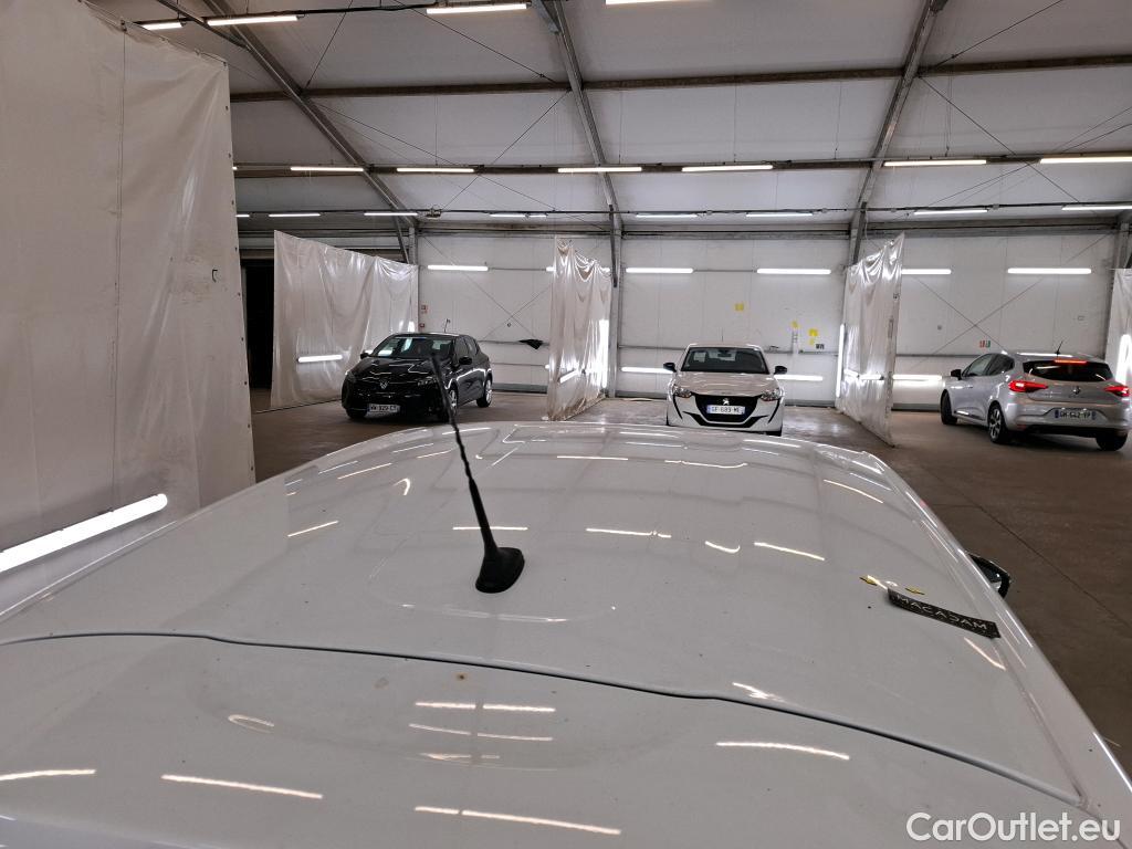Citroen  C3  Société Feel 1.5 BlueHDI 100CV BVM6 E6d #10