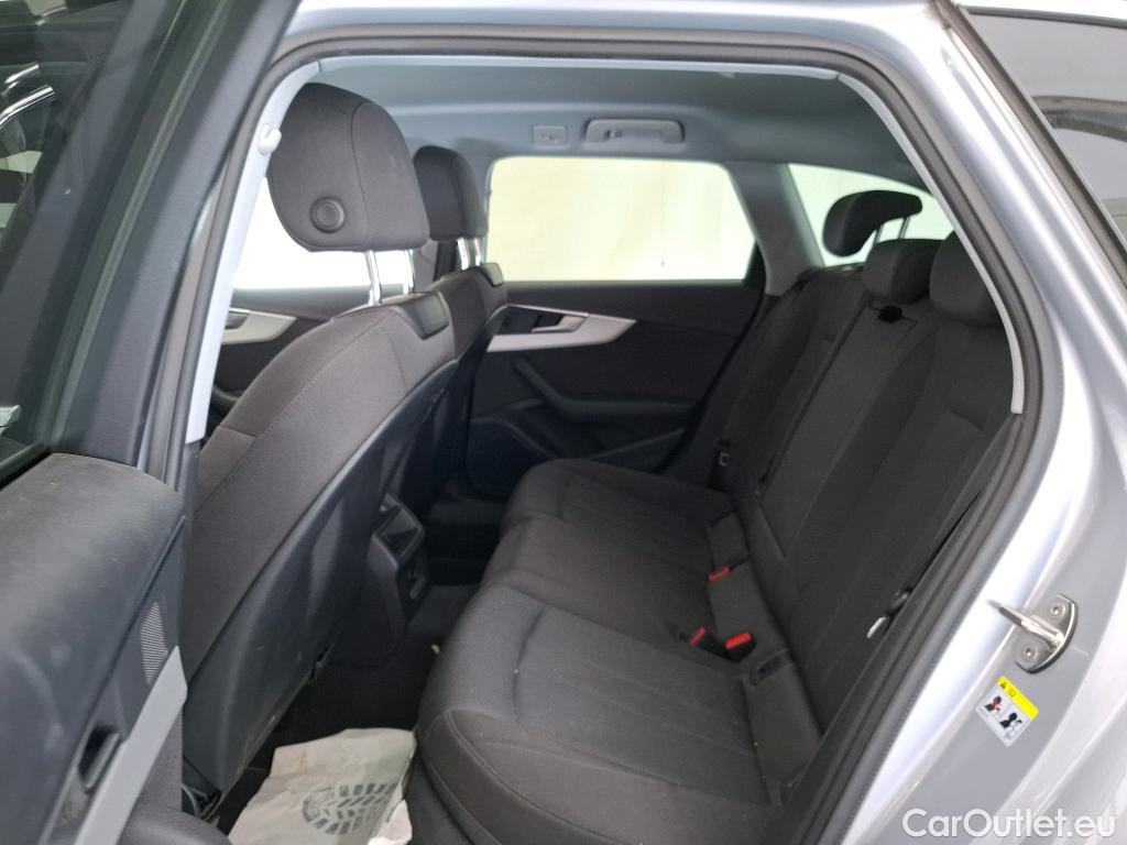 Audi  A4  Avant 40 TFSI Business Line 2.0 TFSI 205CV BVA7 E6d #9