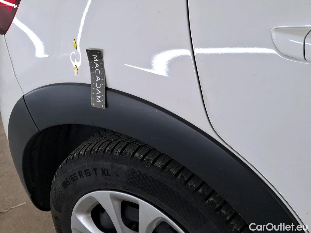 Citroen  C3  Société Feel 1.5 BlueHDI 100CV BVM6 E6d #9