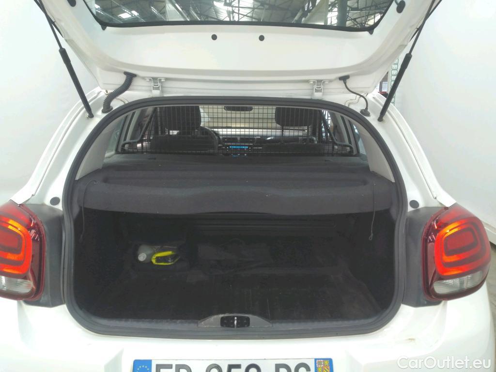 Citroen  C3  Société Feel Nav 1.5 BlueHDI 100CV BVM5 E6dT #8