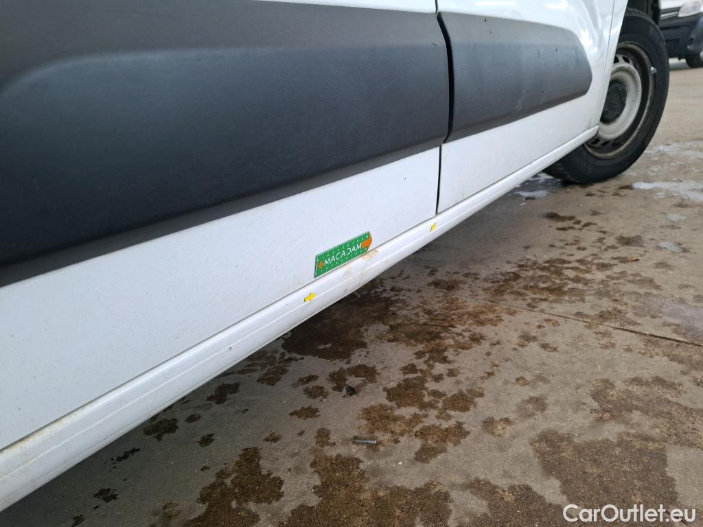 Citroen  Berlingo  Fourgon Club M 650 1.5 BlueHDi 100CV BVM5 E6dT #5