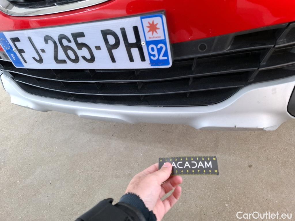  Renault  Captur RENAULT  / 2017 / 5P / Crossover Intens TCe 150 FAP #14