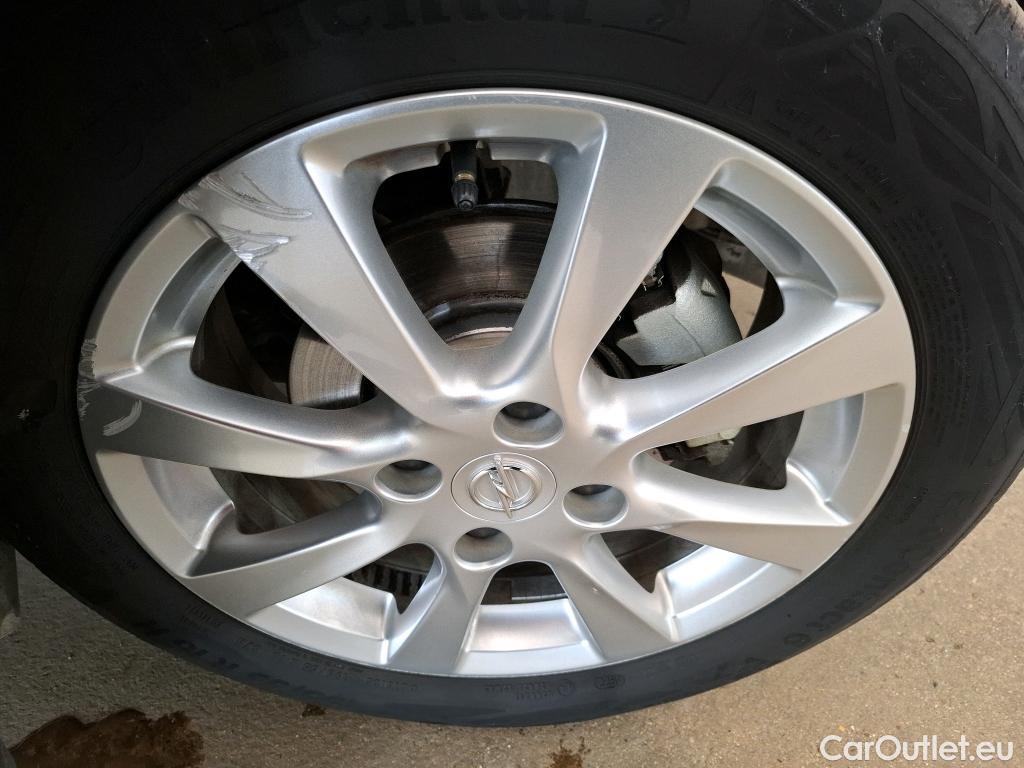 Opel  Corsa  F Edition 1.2 75CV BVM5 E6d #8