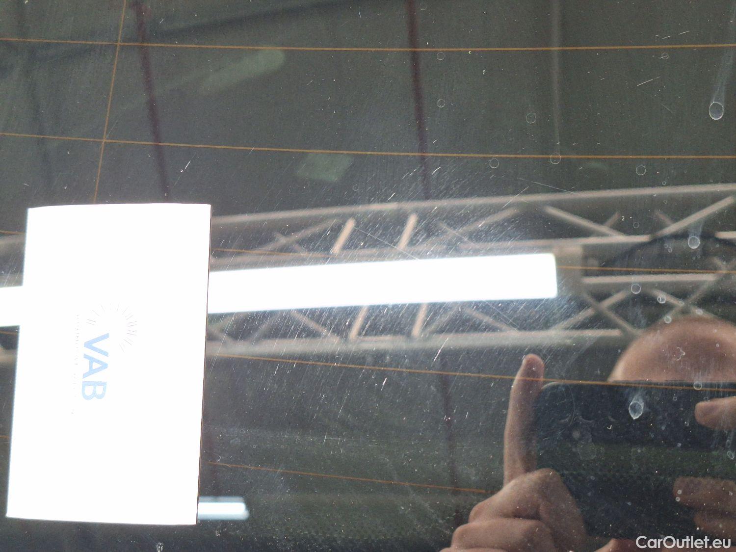  Audi  E-TRON Audi,  '19 BEV, Audi  55 Quattro S-Line 5d #26