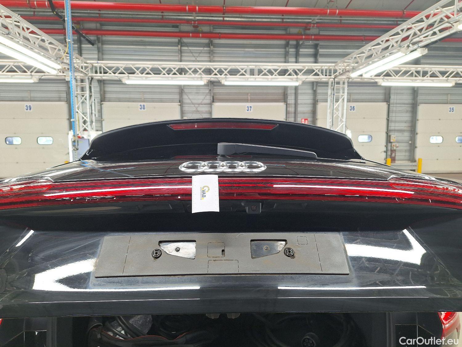  Audi  E-TRON Audi,  '19 BEV, Audi  55 Quattro S-Line 5d #19