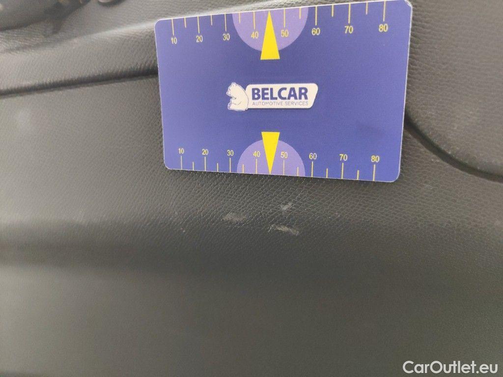 Peugeot  308 Peugeot  SW 1.5 BlueHDi 130 S&S EAT8 GT Pack 5d #20