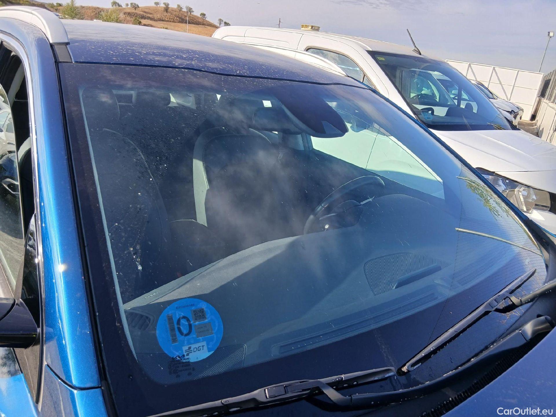 KIA  Niro KIA  / 2019 / 5P / crossover 1.6 GDi PHEV 104kW (141CV) Drive #3