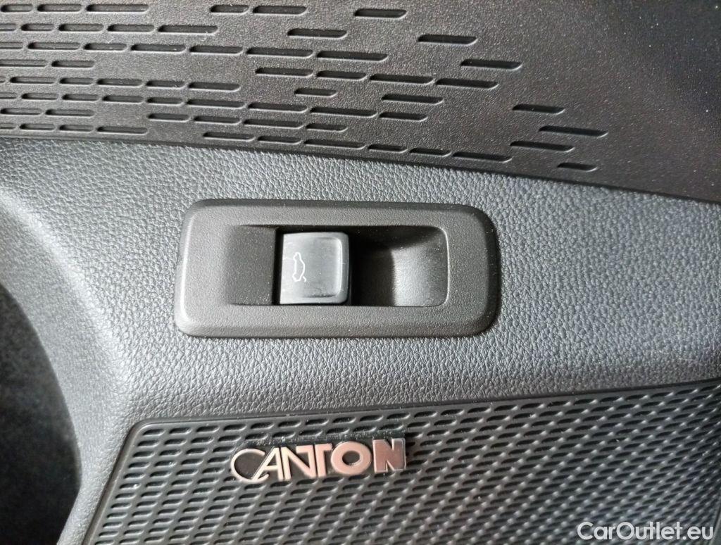 Skoda  Octavia Skoda  Combi 2.0 CRTDI 85kW DSG7 Clever+ 5d #47