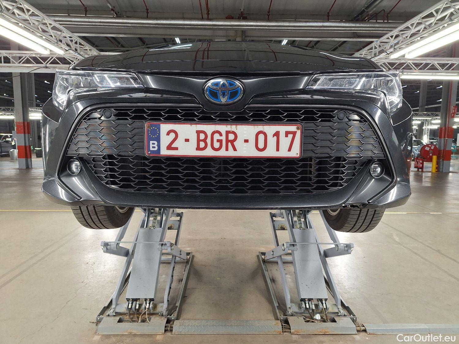  Toyota  Corolla Toyota,  '19, Toyota  1.8 Hybrid Dynamic e-CVT 5d #1