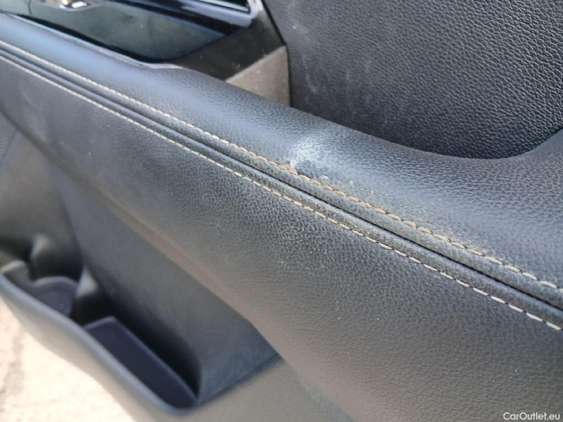 KIA  Niro KIA  / 2019 / 5P / crossover 1.6 GDi PHEV 104kW (141CV) Drive #1