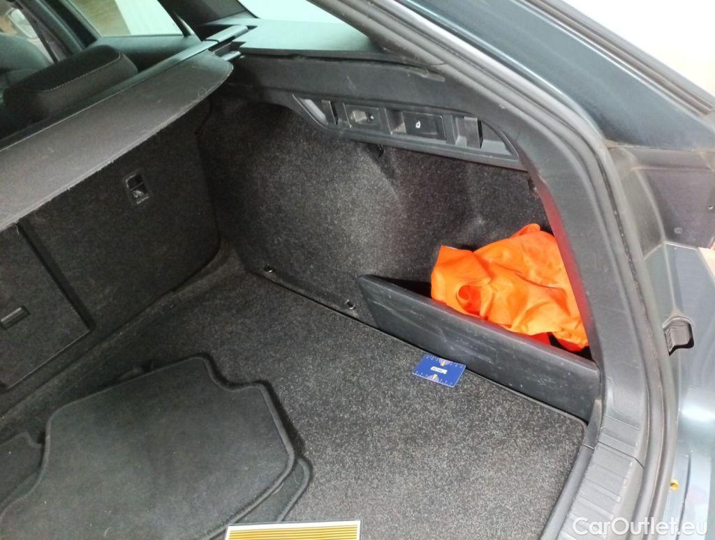 Skoda  Octavia Skoda  Combi 2.0 CRTDI 85kW DSG7 Clever+ 5d #101