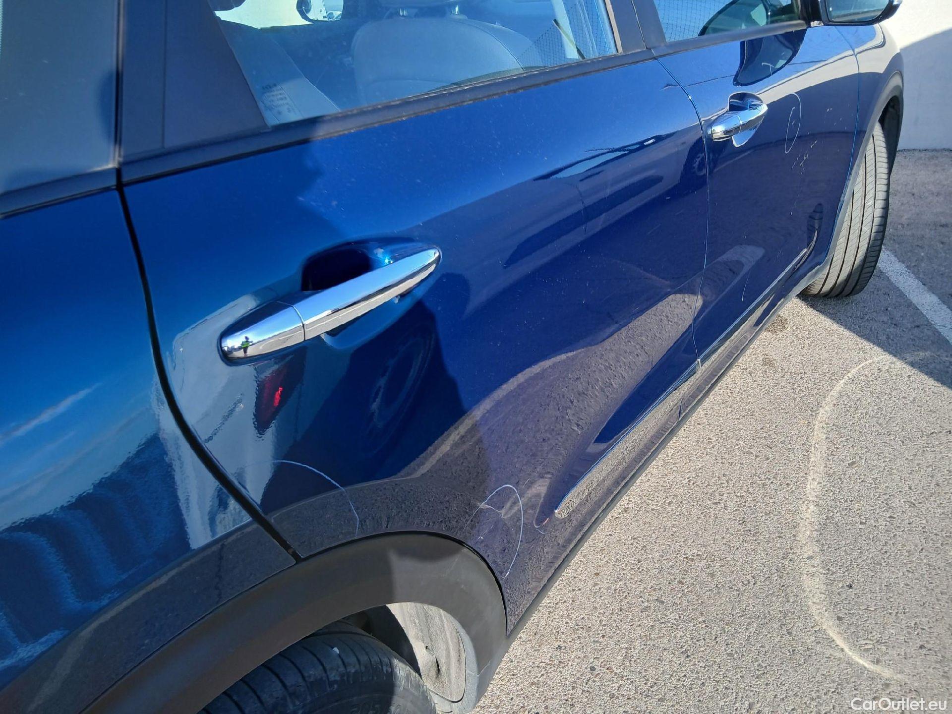 KIA  Niro KIA  / 2019 / 5P / crossover 1.6 GDi PHEV 104kW (141CV) Drive #26