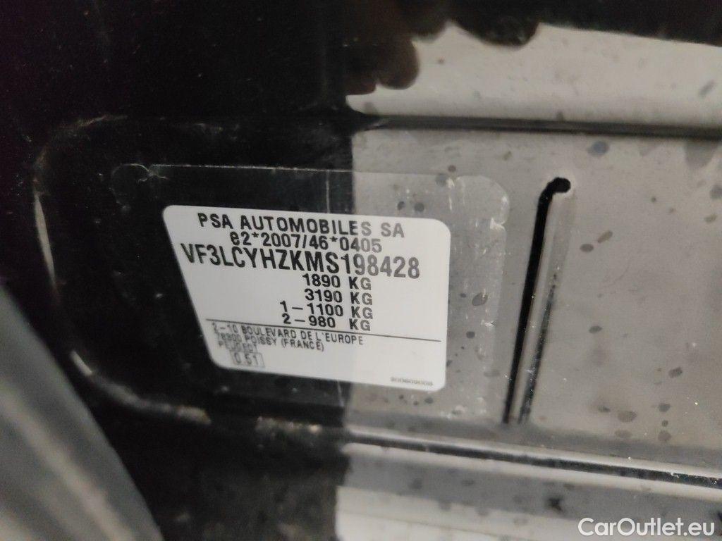 Peugeot  308 Peugeot  SW 1.5 BlueHDi 130 S&S EAT8 GT Pack 5d #18