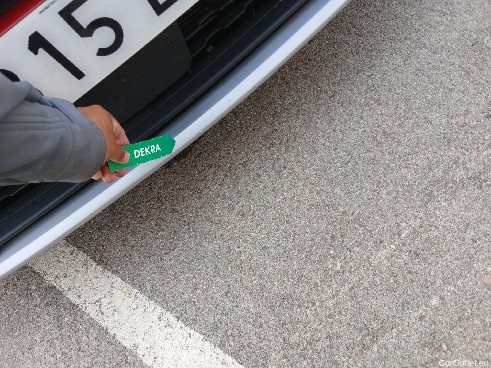  KIA  STONIC KIA  / 2017 / 5P / todoterreno 1.0 T-GDi 74kW (100CV) MHEV iMT Drive #5