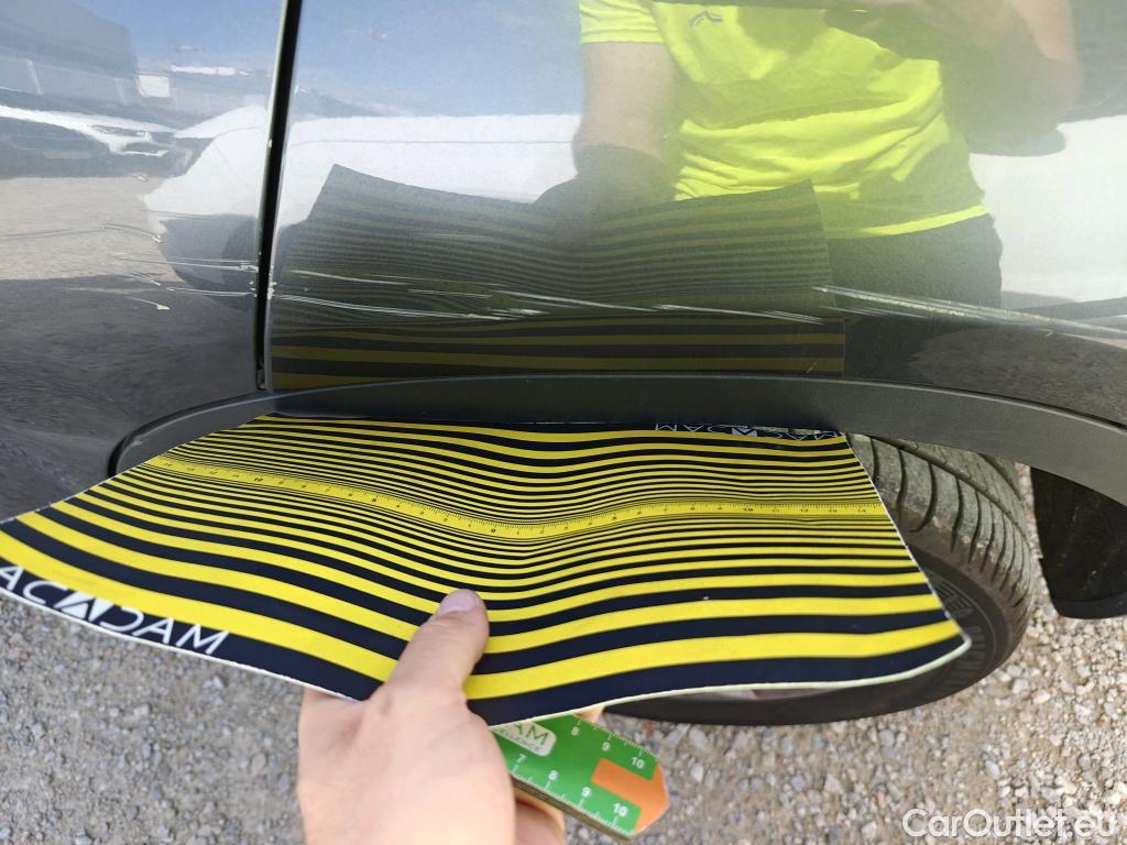  Bmw  X2 BMW  / 2017 / 5P / todoterreno sDrive18d (AC) #15