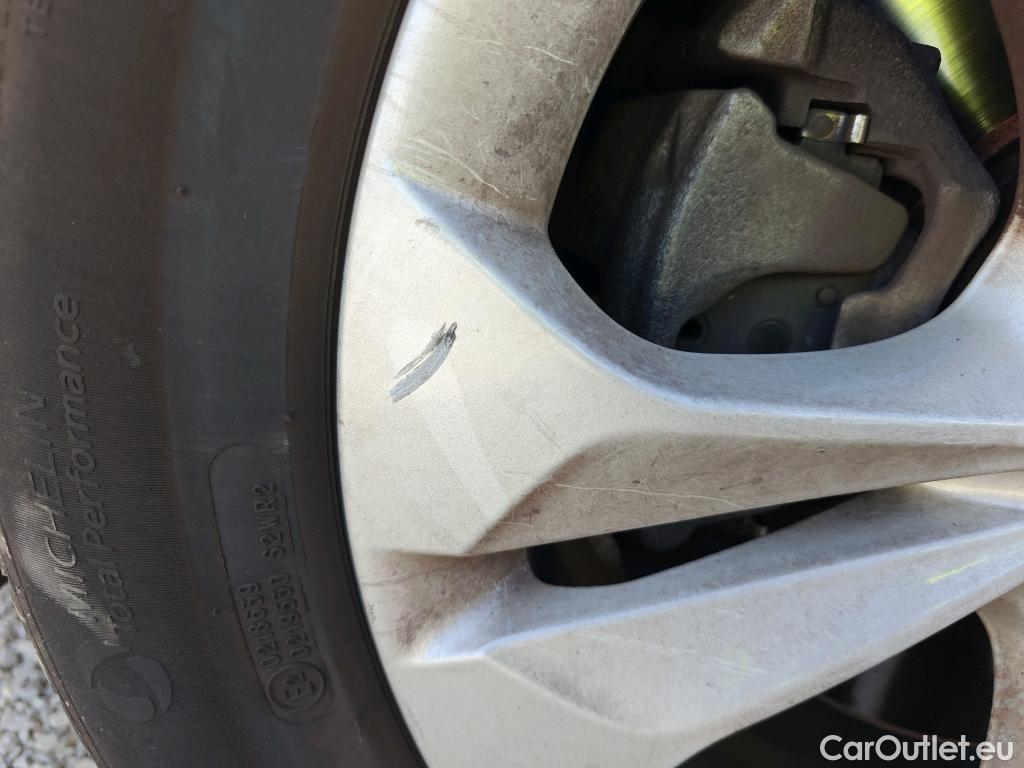  Bmw  X2 BMW  / 2017 / 5P / todoterreno sDrive18d (AC) #69